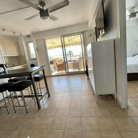 Superbe Apt 2P Front De Mer Pour 4 Pers Avec Terrasse - Cavalaire-Sur-Mer - Fr-1-226B-162 Luaran gambar